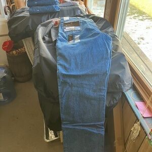 Carhartt Men's Relaxed Fit Blue Jeans